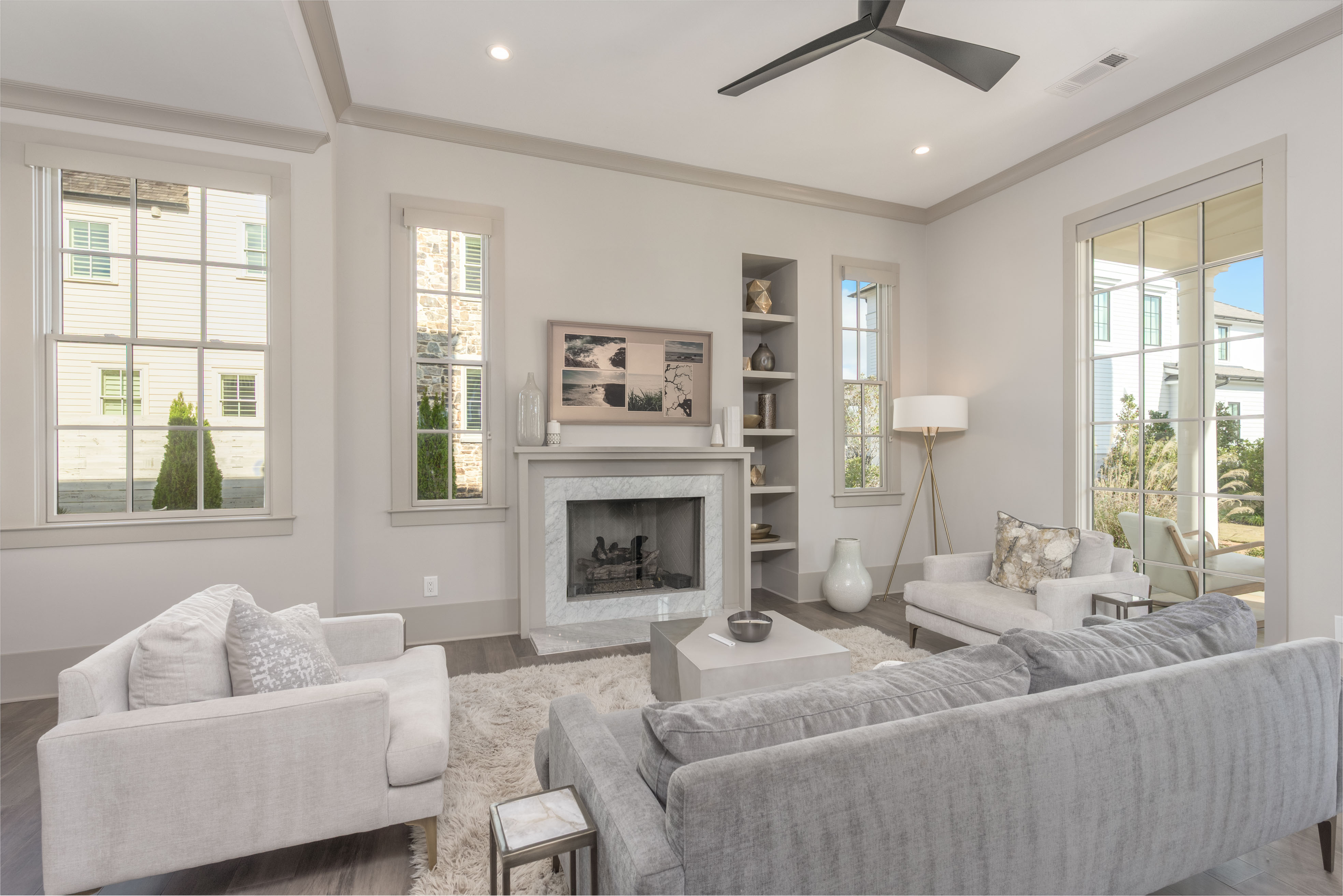 1051 West Rock Loop image 5